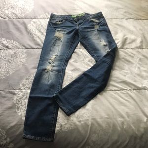 Ripped Skinny Jeans